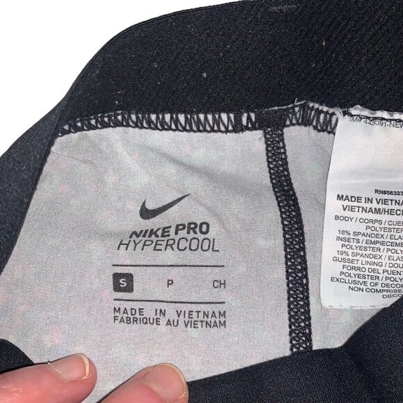 Nike Pro Women's S Small Hypercool Kaleidoscope Leggings Cropped  831980-367 - Picture 4 of 5